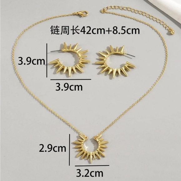 Spiked Hoop Earrings and Necklace Set - Picture 4 of 5